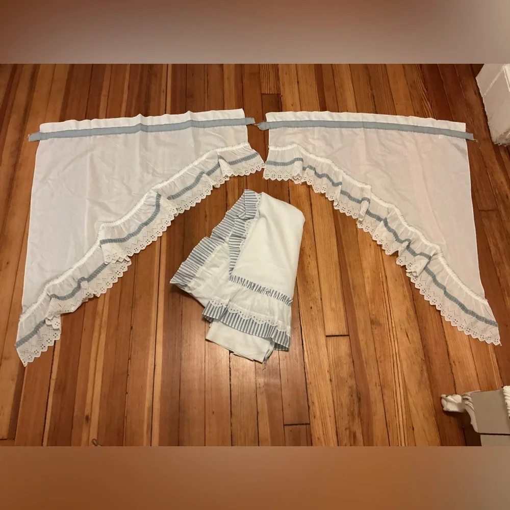 Vintage Shabby Chic Ruffled Curtains